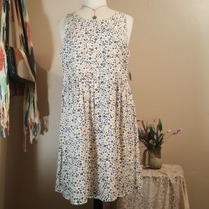 Old Navy Sleeveless White/Floral Dress